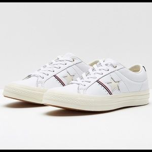 Converse One Star OX Leather